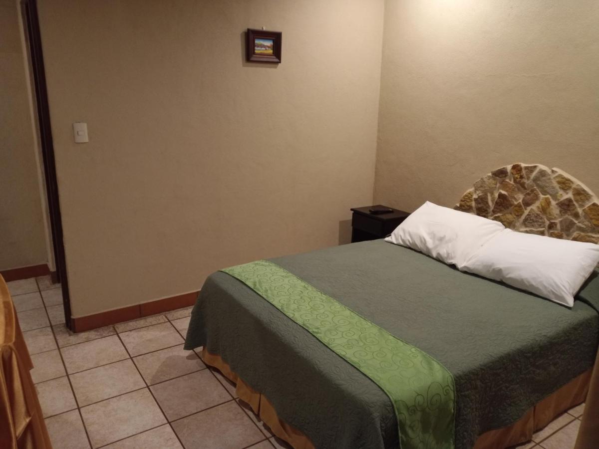 Hotel Cibeles Resort Эредия Экстерьер фото